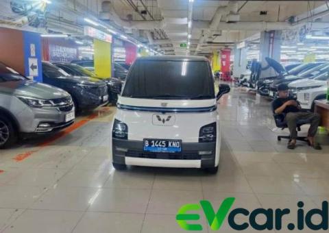 2023 Wuling WULING AIR EV LONG RANGE 2023 PUTIH | MOBIL LISTRIK | KM 15 RB | KRE